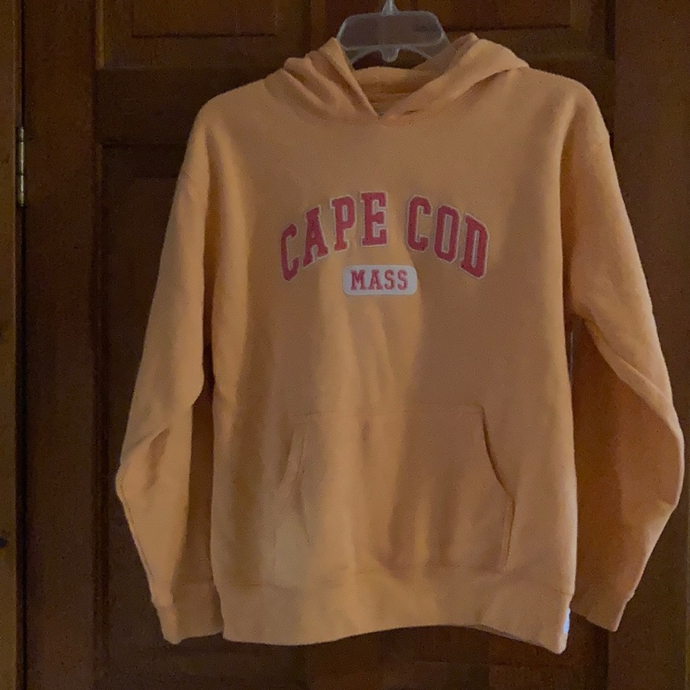 Girls 14/16 Cape Cod sweatshirt. Women’s small